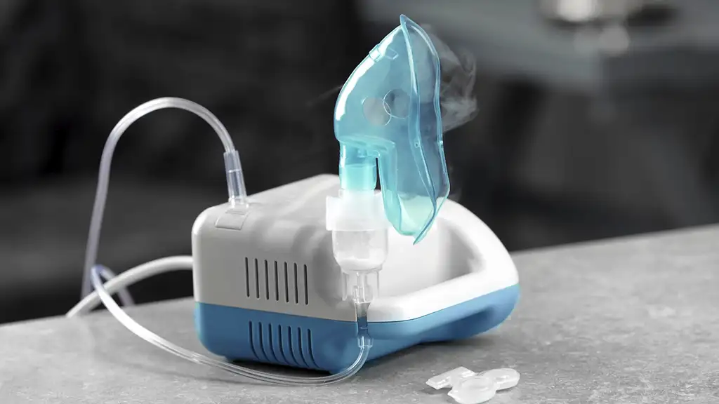 fotografía de un nebulizador en funcionamiento
